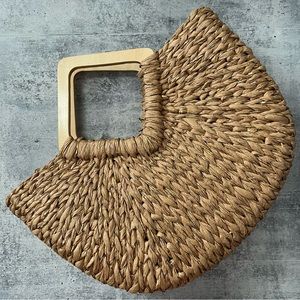 * Btb Los Angeles Ivy Woven Straw Tote